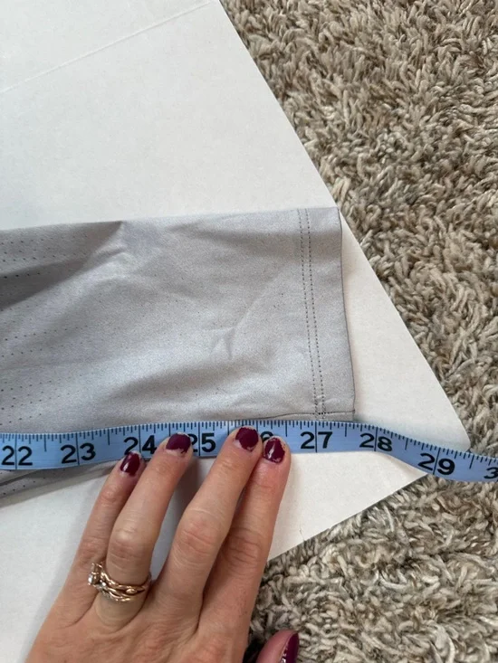 Beyond Yoga Leggings Full Length Ombré Black Gray size Medium - Picture 13 of 14